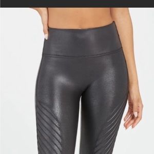 Spanxs Moto leggings
